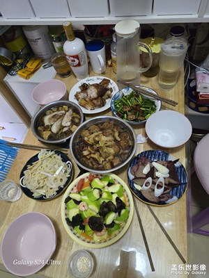 吃饱喝足睡觉觉