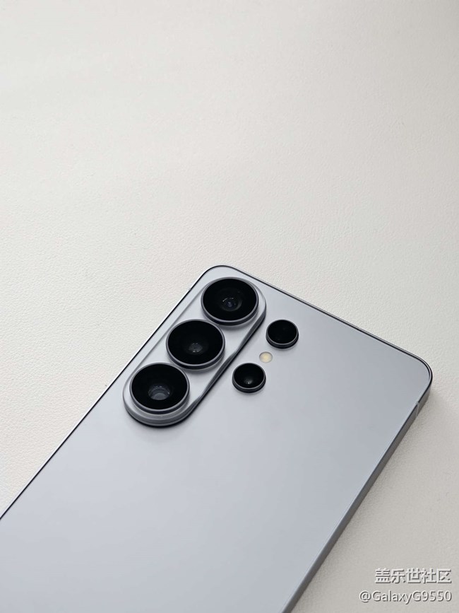 一起来品鉴三星Galaxy S26系列新品