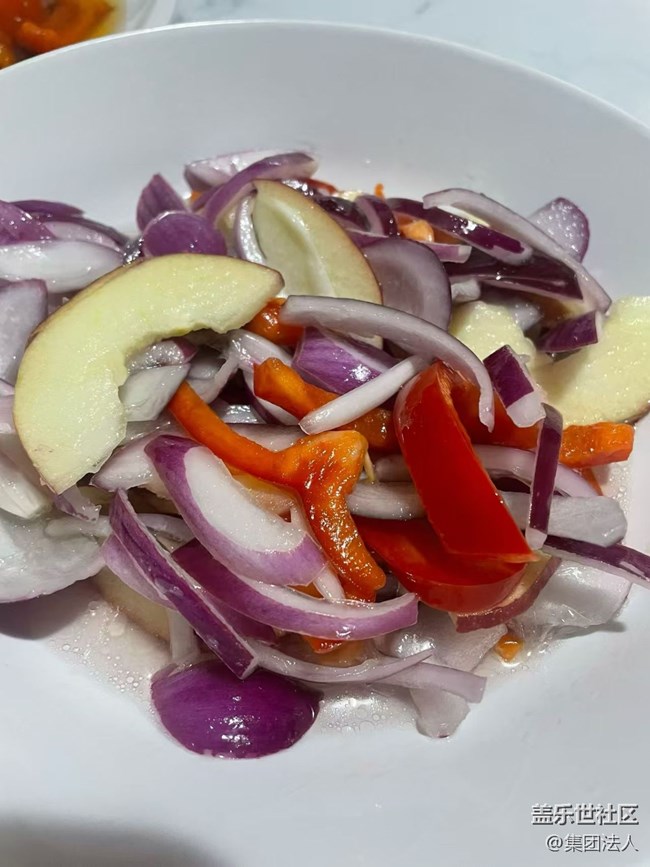 【人间知春味】洋葱拌苹果