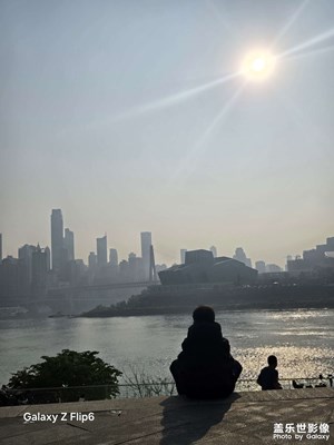 【光影一刻】江边美景