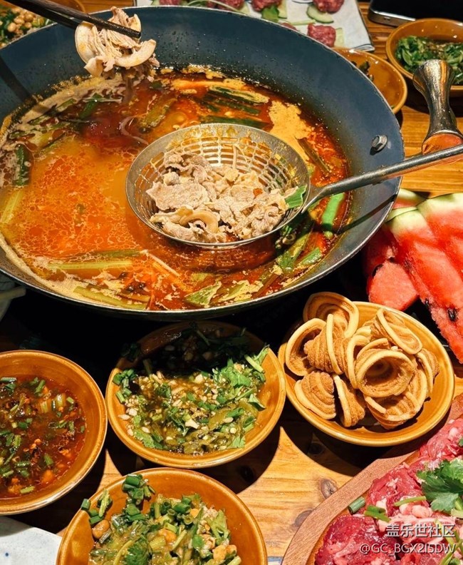 【人间知春味】酸汤牛肉火锅