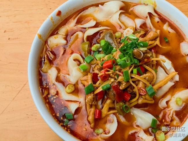 【一口春味】麻辣宽面