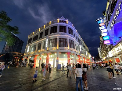 【我生活的地方】+暮色南宁