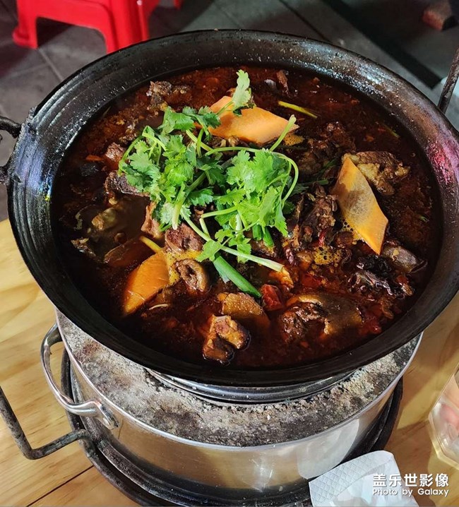 混插几个地方美食