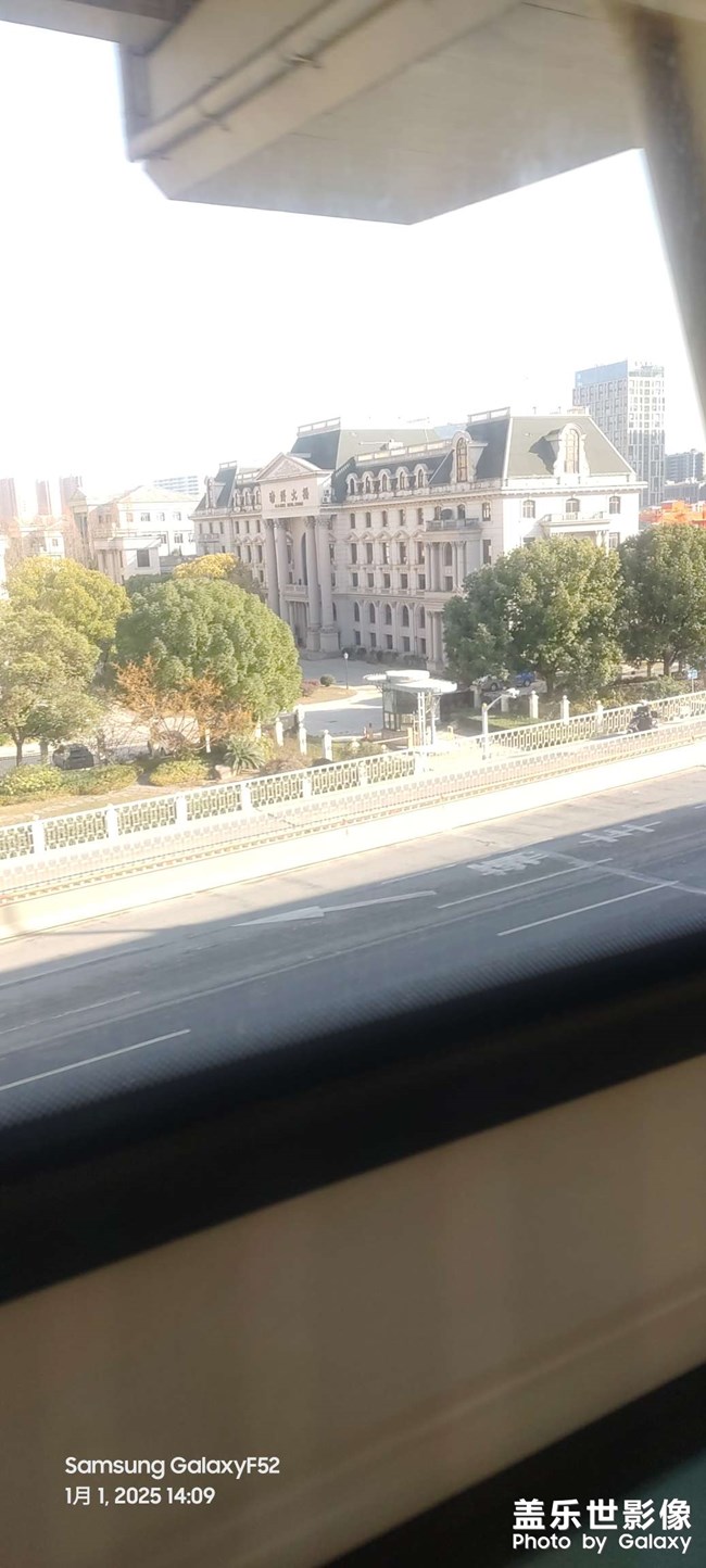 路上的风景