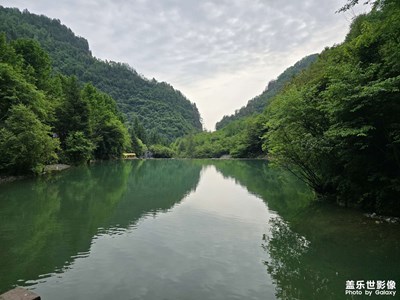 【遇见最美夏日】+避暑胜地官鹅沟