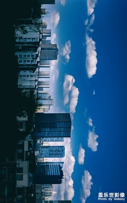 云是天空写给大地的情书
