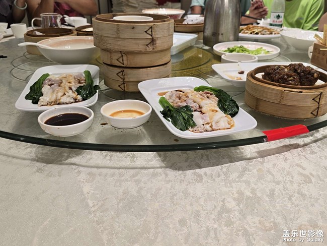 生活依旧