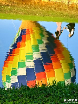 【色彩对话】天与水的斑澜跃动