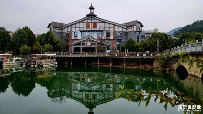 【镜头里的故事】+记忆里的岁月