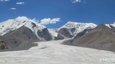 阿尼玛卿雪山